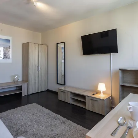 10 Gdynia Centrum - Apartament Mieszkanie dla 2 os Zewnętrze zdjęcie